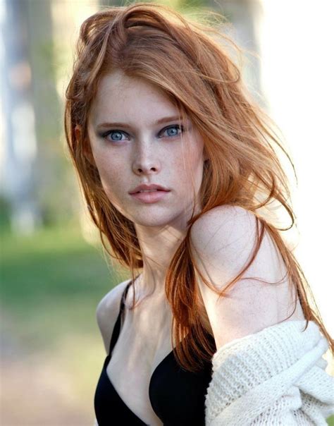 portrait photography ginger girl redheads in 2019 beautiful red hair gorgeous redhead