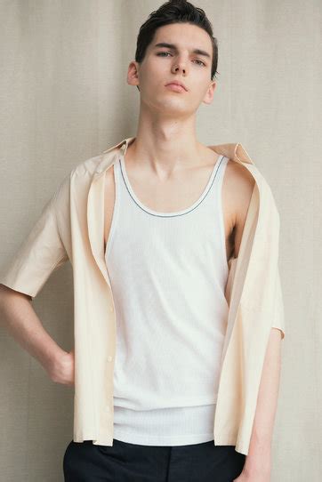 Men’s Fashion The Simple Tank Top The New York Times