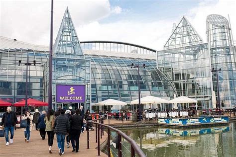 bluewater apologises  shoppers robbed  gang attacks