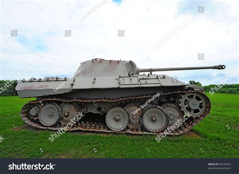 german panzer kampfwagen v g panther ii medium tank from