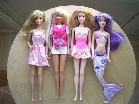 4 st barbie dockor mattel inc varav en sjÖjun 387247451 ᐈ köp på