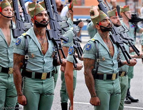 the weirdo vipvictor [men in uniform] spanish legion