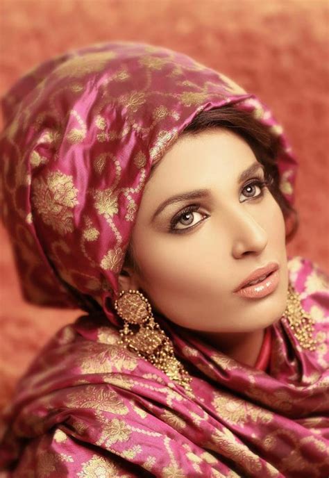 pakistani model and actress amna ilyas profile 2015 livetv