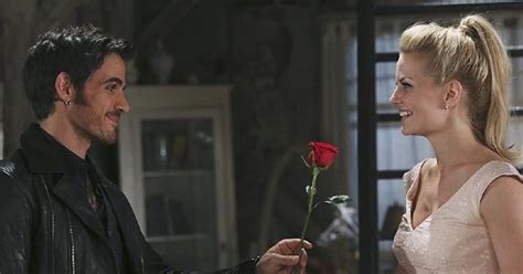 Emma And Hook Moments On Once Upon A Time Popsugar Entertainment