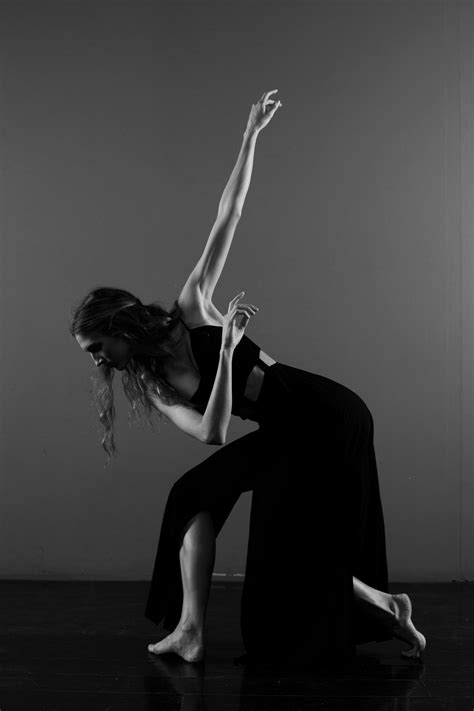 Contemporary Dance Photography Dancing Aesthetic Modern Dance Poses