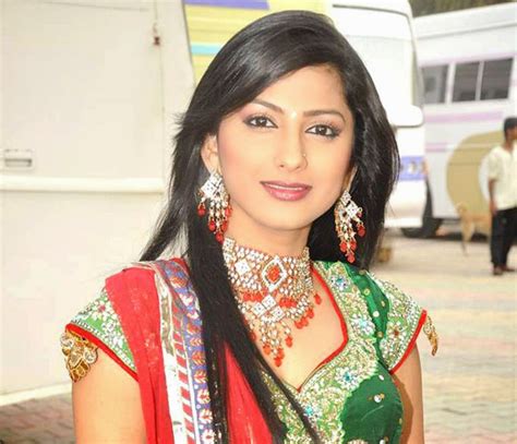 Free Download Hd Wallpapers Rucha Hasabnis Hd Wallpapers