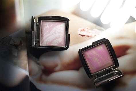 hourglass ambient lighting blush the anna edit