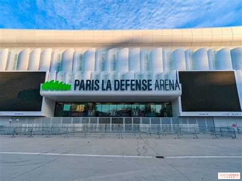 paris la defense arena whats  opening act