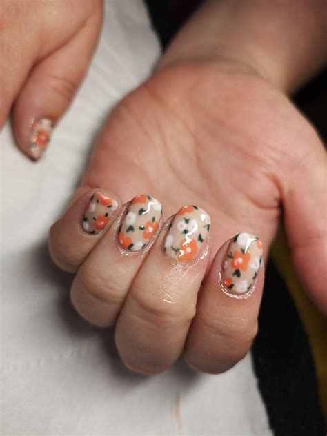 summer floral nails   floral nails nails pretty nails