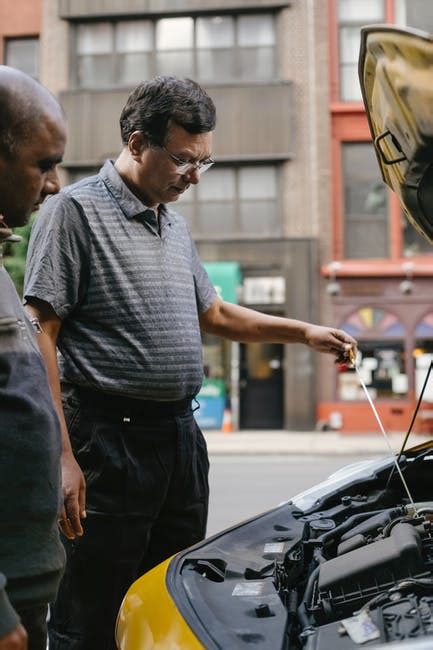 common auto repair mistakes  avoid  pottstown limerick auto body