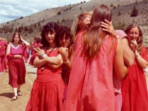 wild wild country you have to see netflix s new ‘sex cult