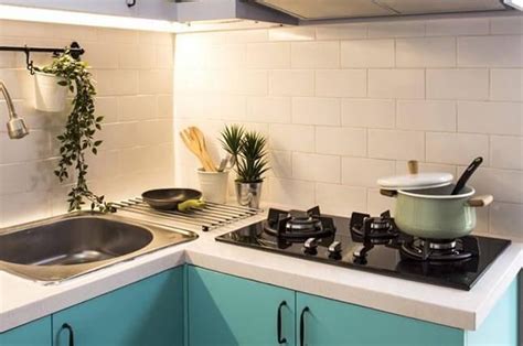 contoh meja dapur kompor tanam design rumah minimalisss