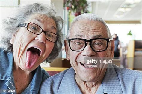 Funny Grandma Photos Et Images De Collection Getty Images