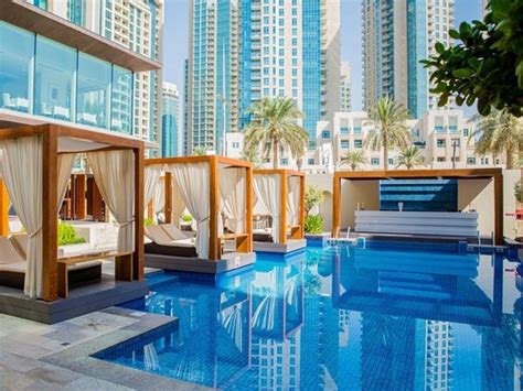 dubai 6 reasons why its our new holiday hotspot
