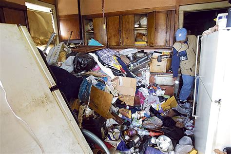 homes  hoarders  filled  fire  health hazards mlivecom