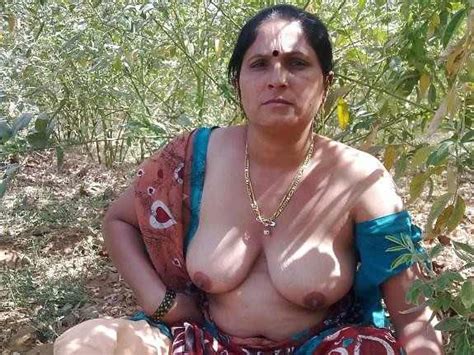 nude desi boobs xossip gallery of bbw aunty and housewife