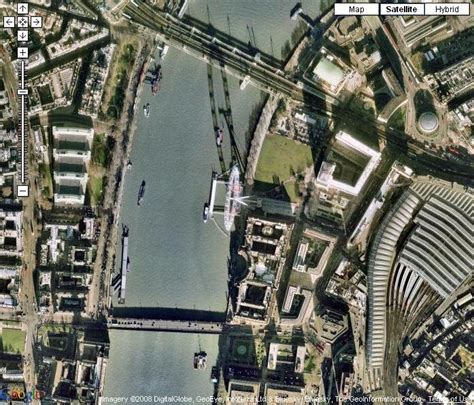 view  satellite london eye
