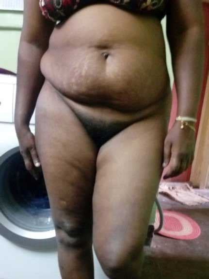 indian sex pics village wali radha mami ke boobs aur chut