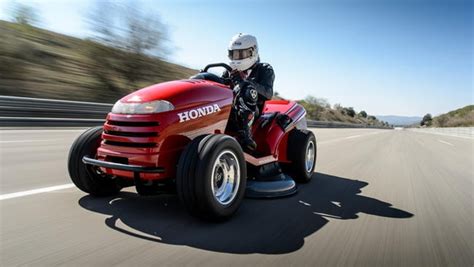 Hondas Mean Mower Is Officially The Worlds Fastest Lawnmower At 116
