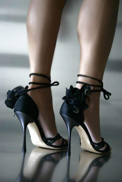Pin On Heels And Foot Fashion