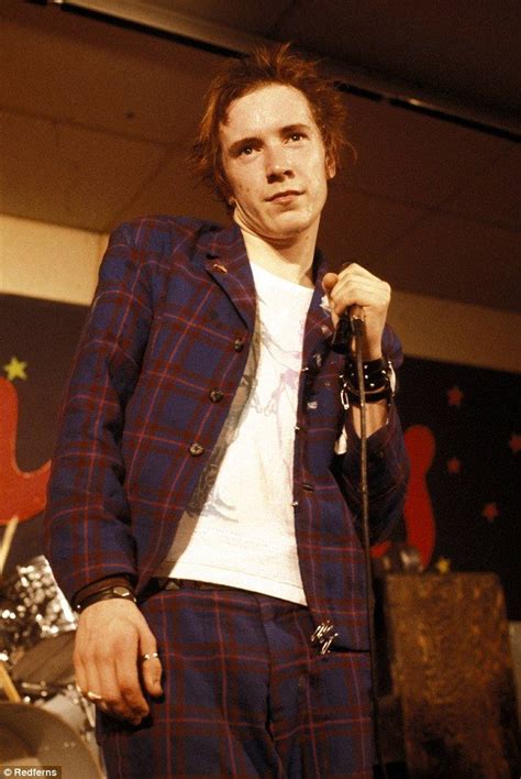 sex pistols john lydon 60 looks world apart from his former self johnny rotten and bowie