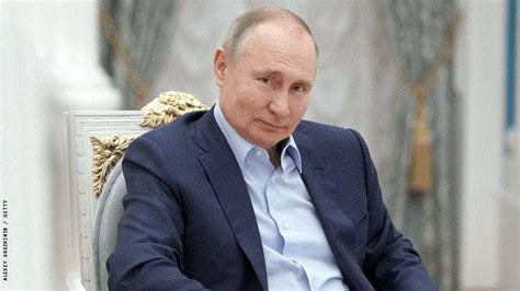 vladimir putin just officially banned same sex marriage in