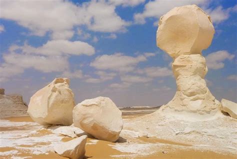 5 Enrapturing Attractions Of Sahara Desert