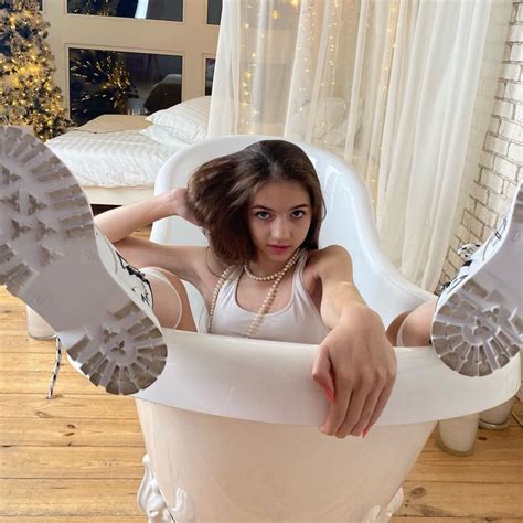 dana taranova atdanataranova young dancer  model  ukraine