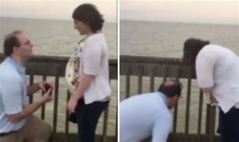 video of a man proposing on holiday but it all goes wrong when he