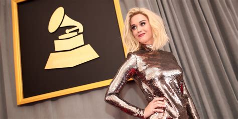 Katy Perry Wore Brand New Covergirl Makeup To The 2017 Grammy Awards Self