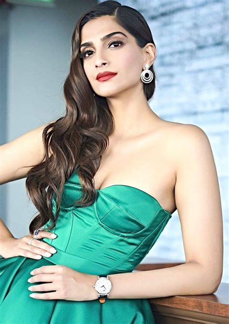 sonam kapoor looks hot sexy in green dress filmentertain