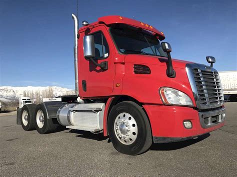freightliner cascadia  day cab semi truck  sale  miles west haven ut