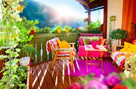 balkon bepflanzen nuetzliche tipps zur balkonbepflanzung heimhelden
