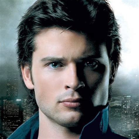 Pin By Böbe V On Smallville In 2020 Tom Welling Tom Welling