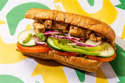 chiến lược thu hẹp sản phẩm tối đa của thương hiệu bánh mì kẹp thịt subway