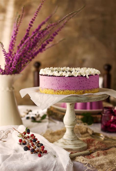 delicious cakes photo  fanpop