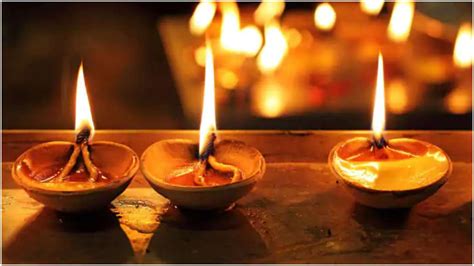 chhoti diwali 2020 puja muhurat significance wishes and messages to