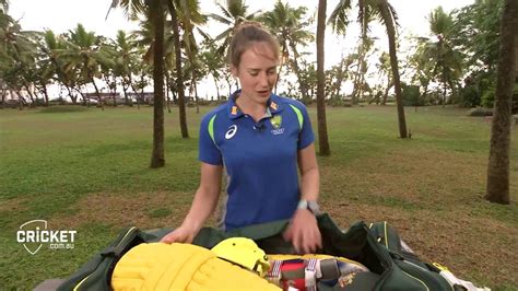 female cricketers wear  box cricket learning  easy