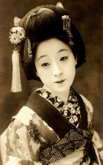 The Japanese Traditional Occupation Geisha Art And History