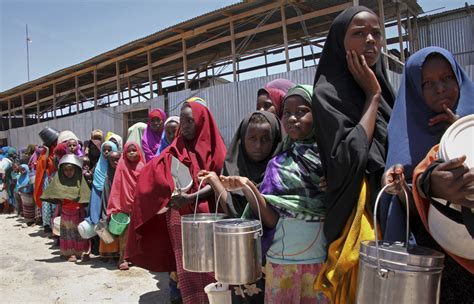 famine feared   million somalis    aid  face  drought mlivecom