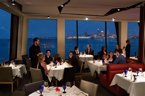 The 10 Most Romantic Date Night Restaurants In Cleveland