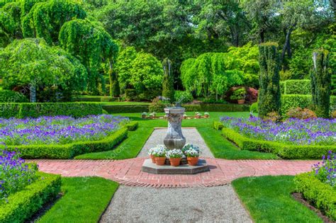 formal english garden path stock photo  wolterke