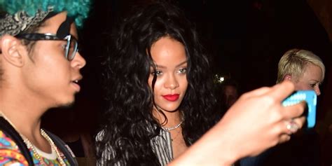 And Rihanna Has Green Hair Now
