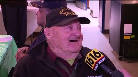 Veterans Get The ‘royal Treatment’ On Thanksgiving
