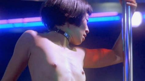 sandra oh nude scene from dancing at the blue iguana scandal planet