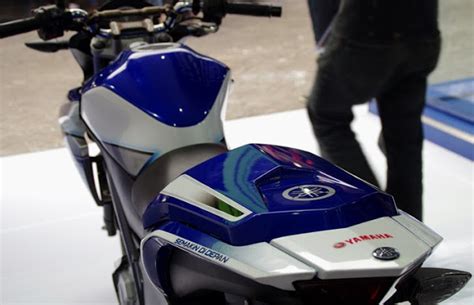 Spesifikasi Lengkap Dan Harga New Yamaha Vixion Motogp Edition