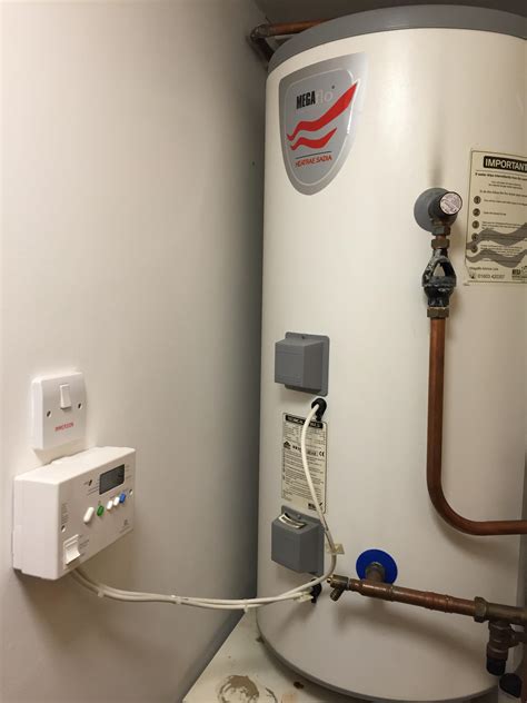 electrical electric water boiler    system supposed  work uk home