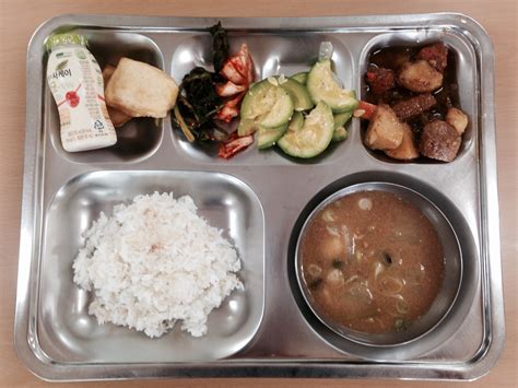 school lunches  south korea huffpost life