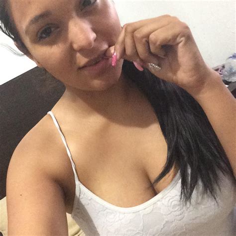 Video Nilda Garcia Montoya Topless Selfie Mexican Cop