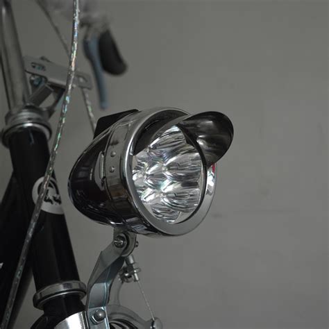 silver metal bicycle aa  led headlight headlamp led lamp lumen  bracket retro bike front
